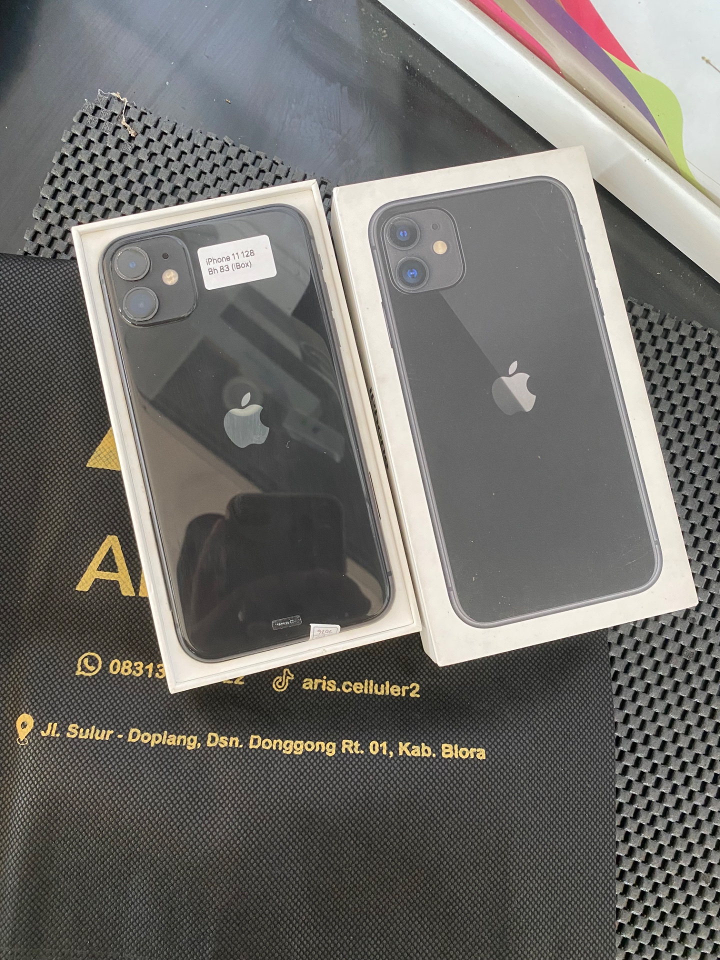 Iphone 11 128 GB Black Second iBox Fullset