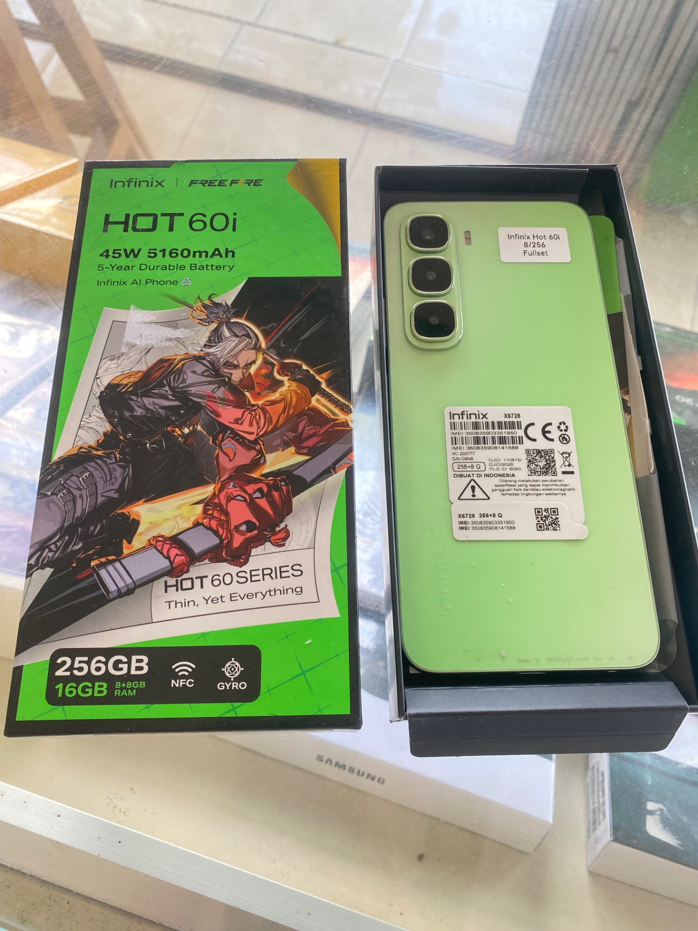 Infinix Hot 60i 8/256 GB Second Fullset
